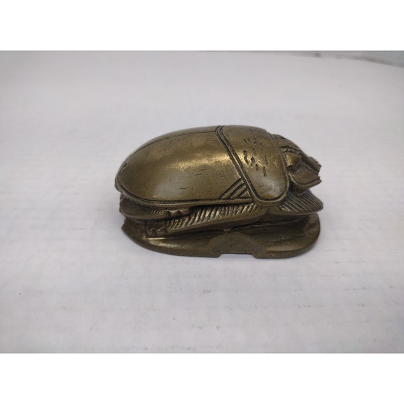 3.5" VINTAGE BRASS SCARAB PAPERWEIGHT FIGURE HIEROGLYPHICS ANTIQUE ARTISAN - Picture 5 of 11